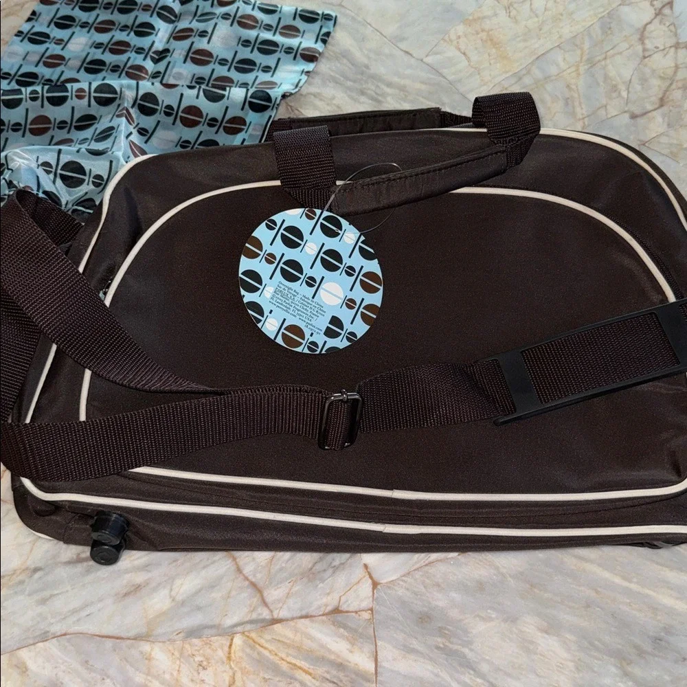 Perrry  Elllis‎ Brown Men's Bag with Cream Accents